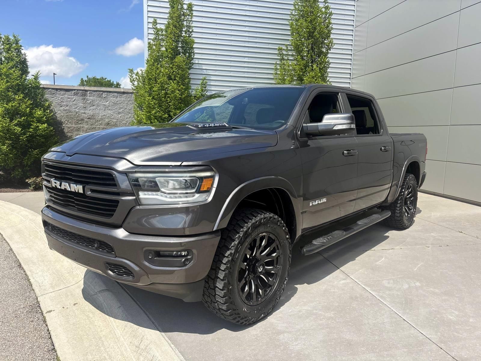 2020 RAM 1500 Laramie 4x4 Crew Cab 5'7's photo