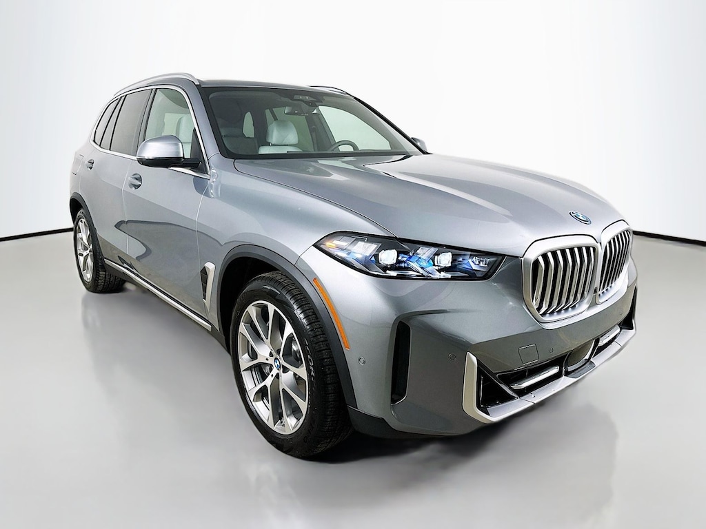 New 2026 BMW X5 xDrive50e SUV