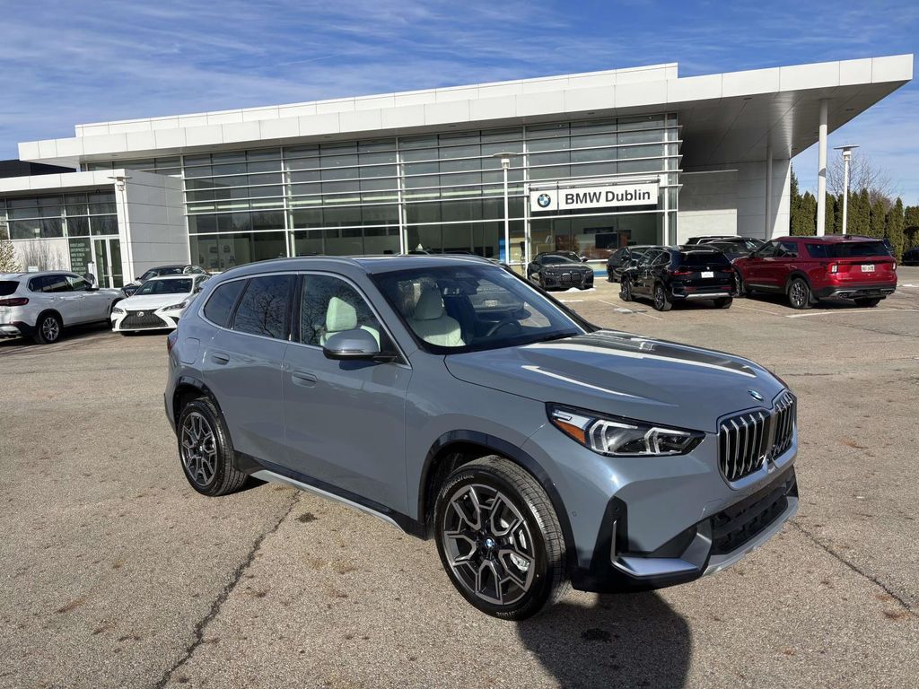 2026 BMW X1 28i