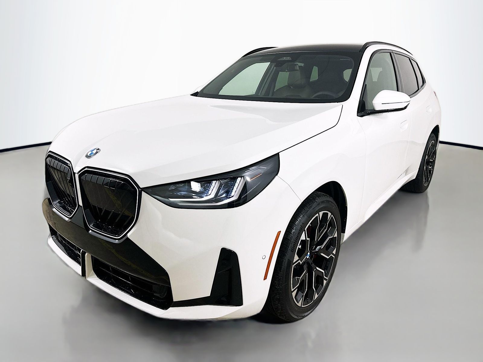 2026 BMW X3 30 XDRIVE's photo