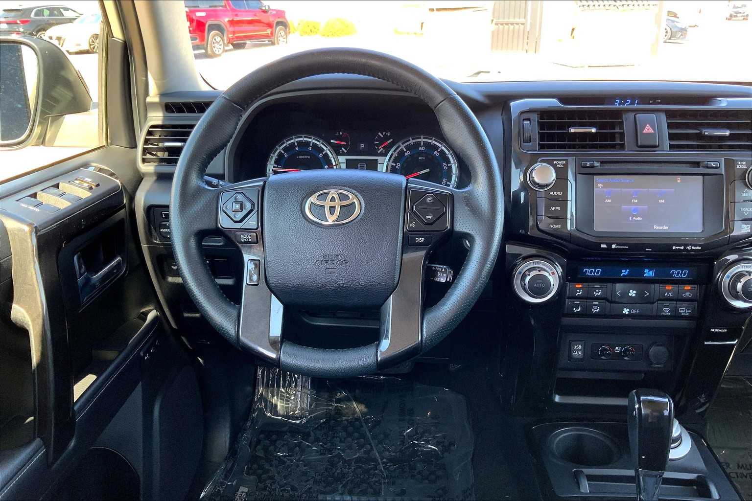 2019 Toyota 4Runner Limited Nightshade Edition photo 4