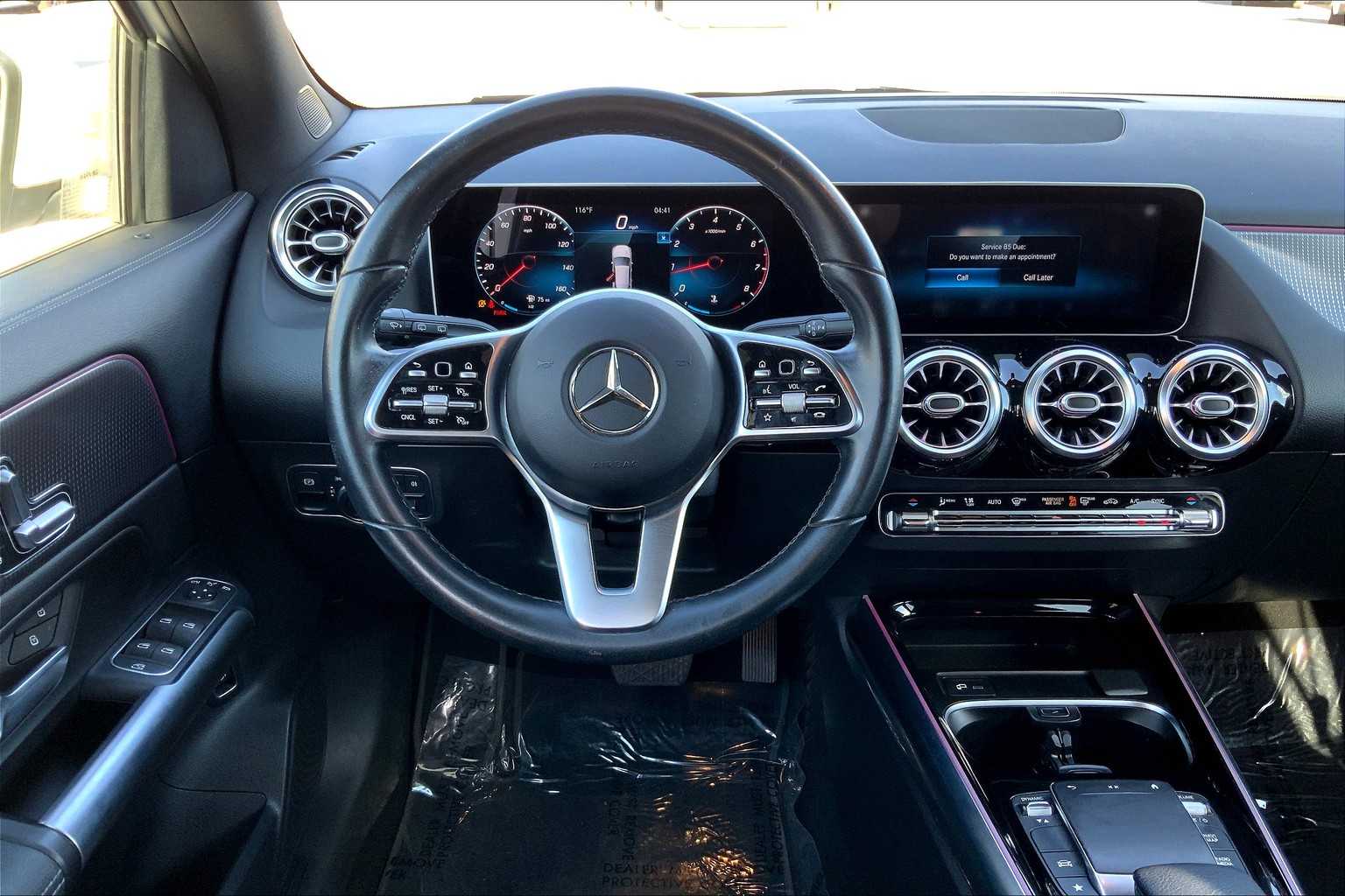 2021 Mercedes Benz GLA 250 photo 4