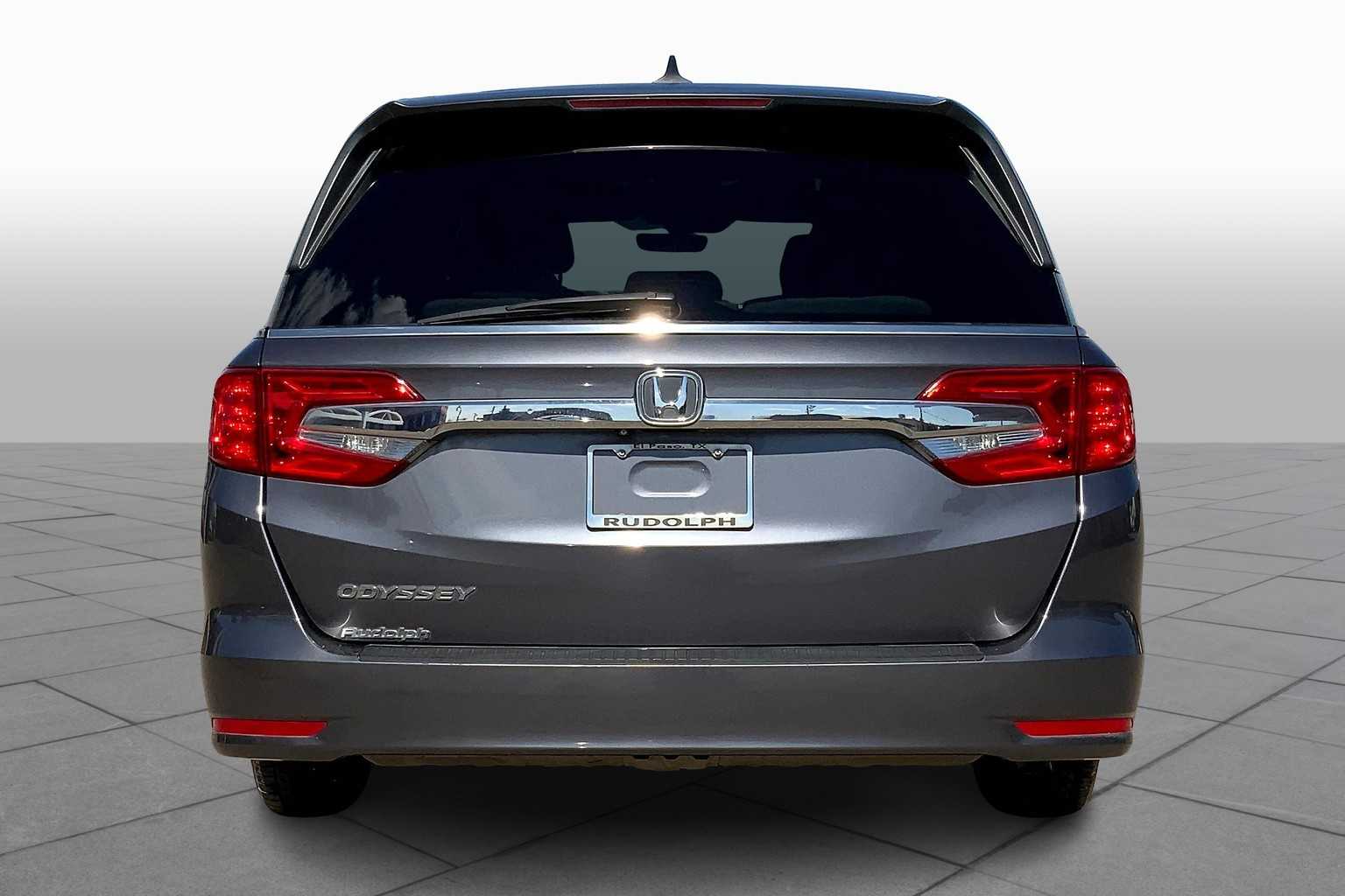 2019 Honda Odyssey EX-L photo 3