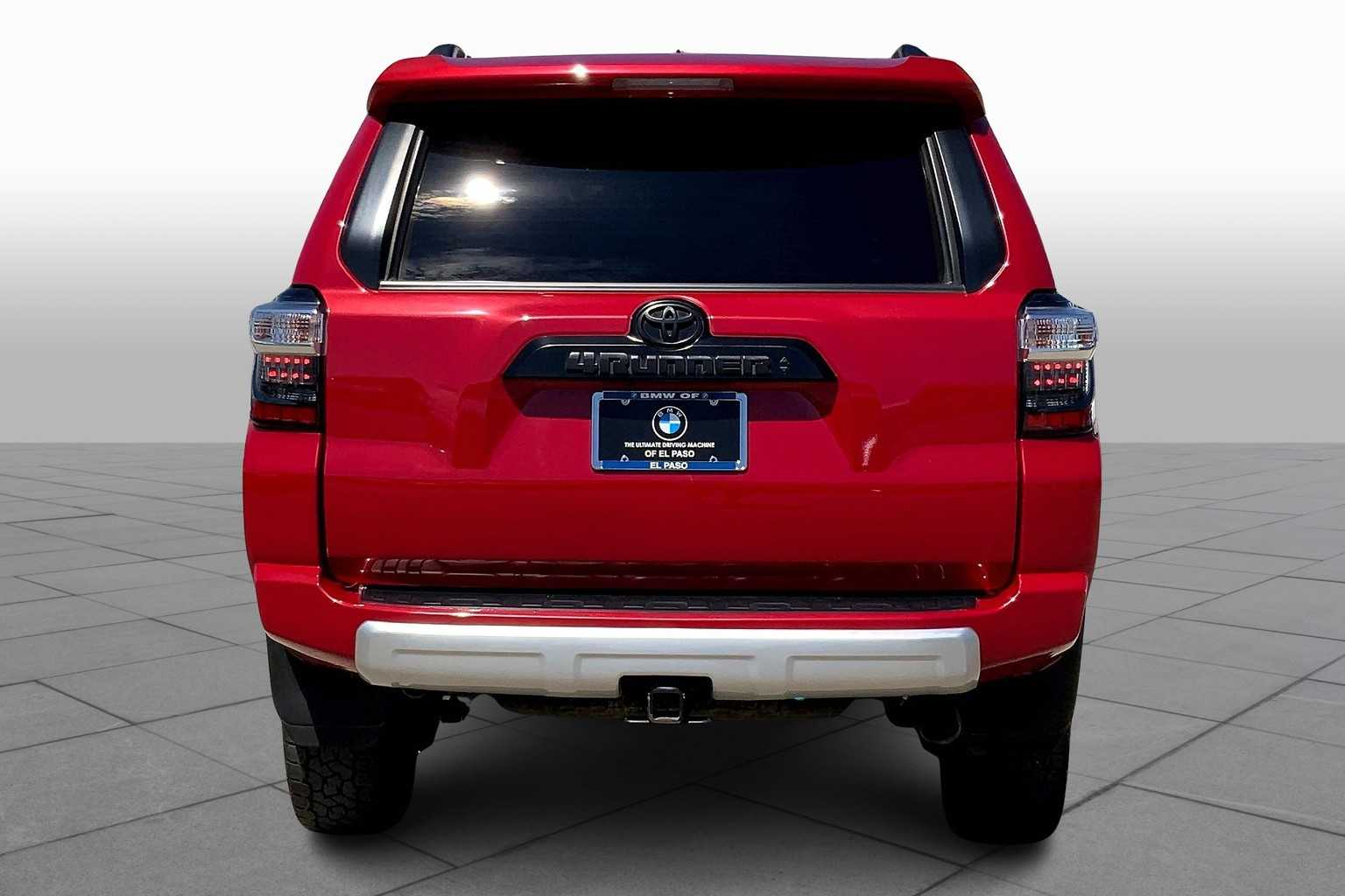 2023 Toyota 4Runner TRD Premium photo 3