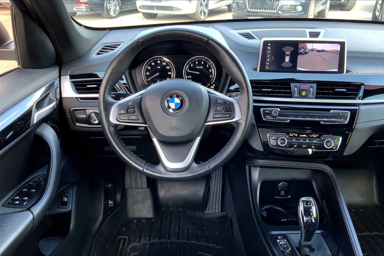 2022 Bmw X1 XDrive28i photo 2