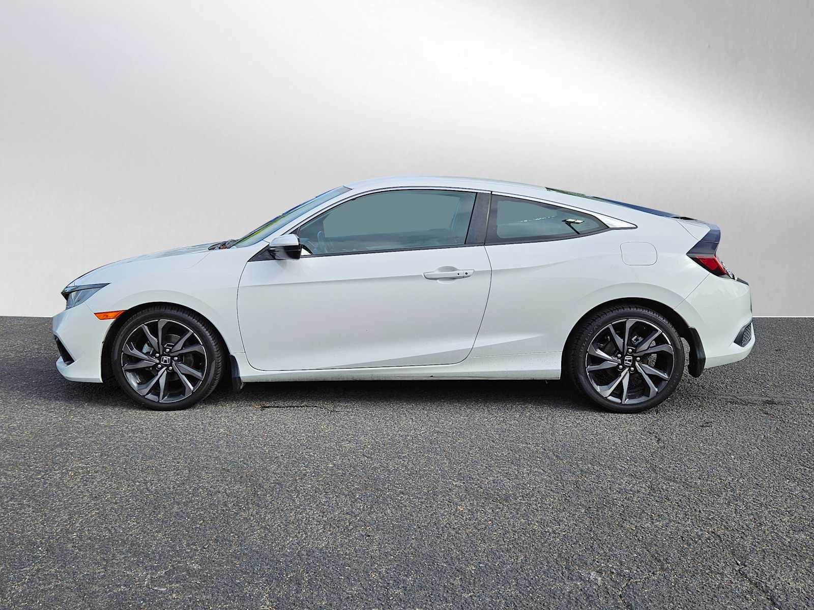 Used 2019 Honda Civic Sport with VIN 2HGFC4B82KH302420 for sale in Eugene, OR