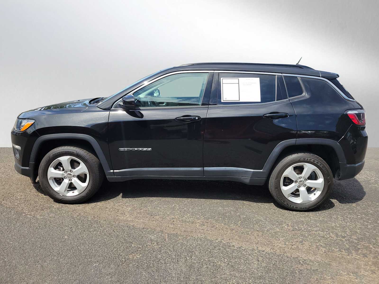 Used 2021 Jeep Compass Latitude with VIN 3C4NJDBB4MT600215 for sale in Eugene, OR