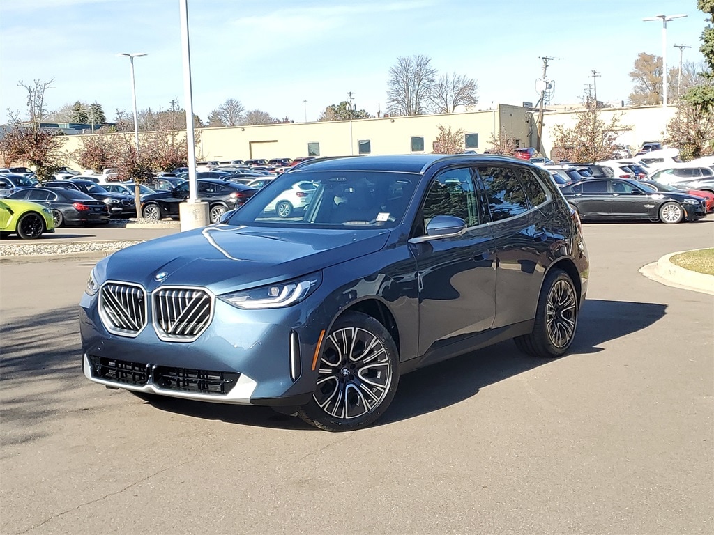 2026 BMW X3 30's photo