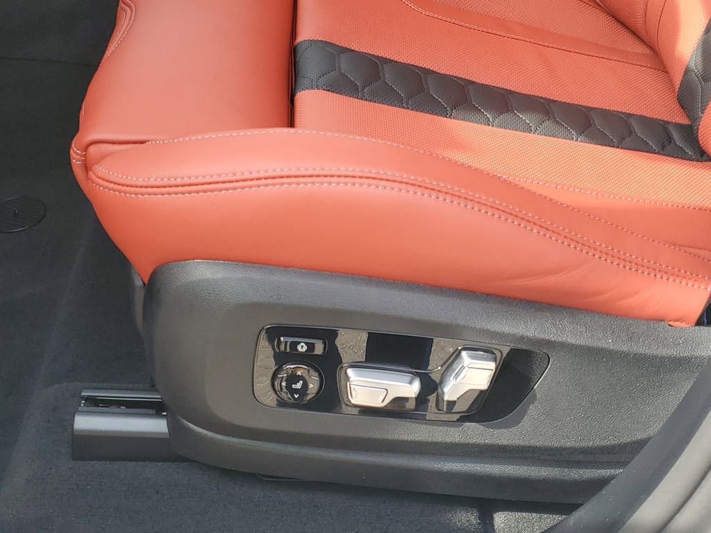 2026 BMW X5 M X5 M - Photo 9