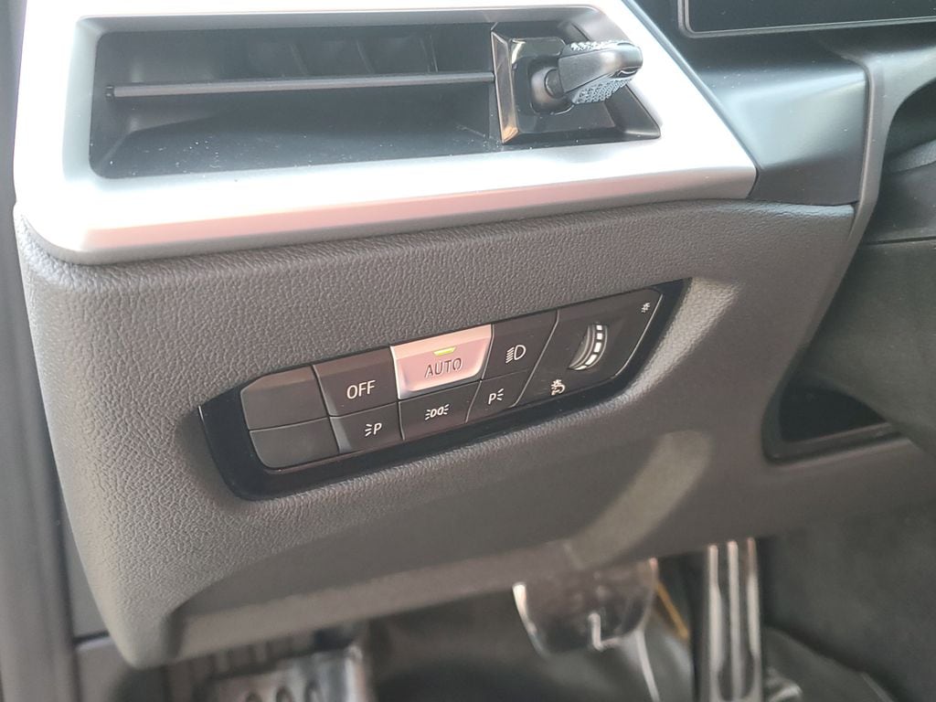 2026 BMW 4 Series 430i - Photo 11