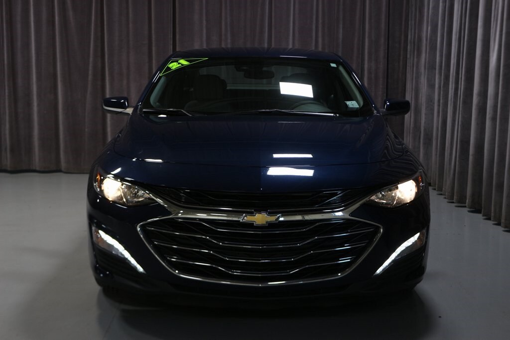 2021 Chevrolet Malibu 1LT photo 4