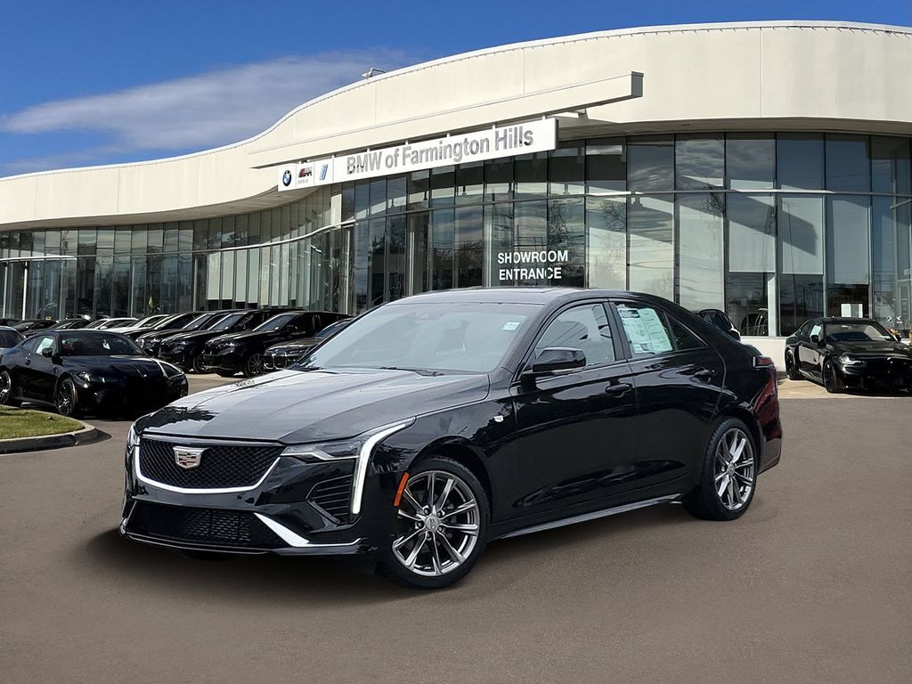 2025 Cadillac CT4