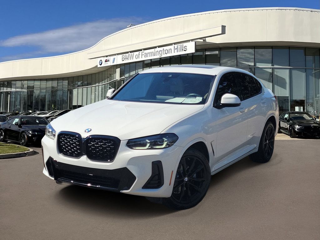 2024 BMW X4 xDrive30i's photo