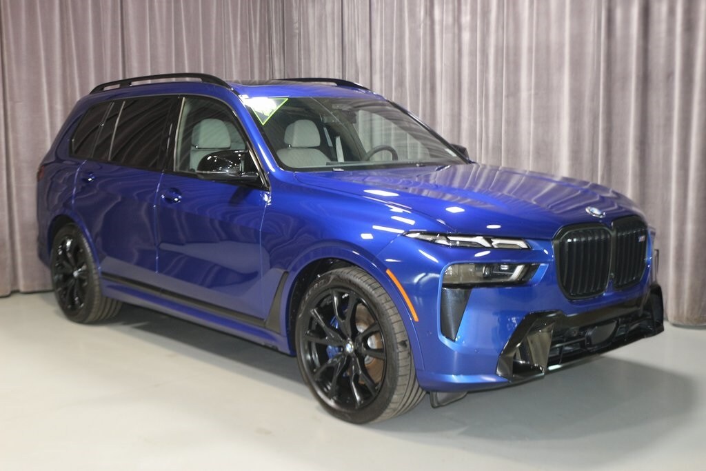 2023 Bmw X7 M60i photo 3