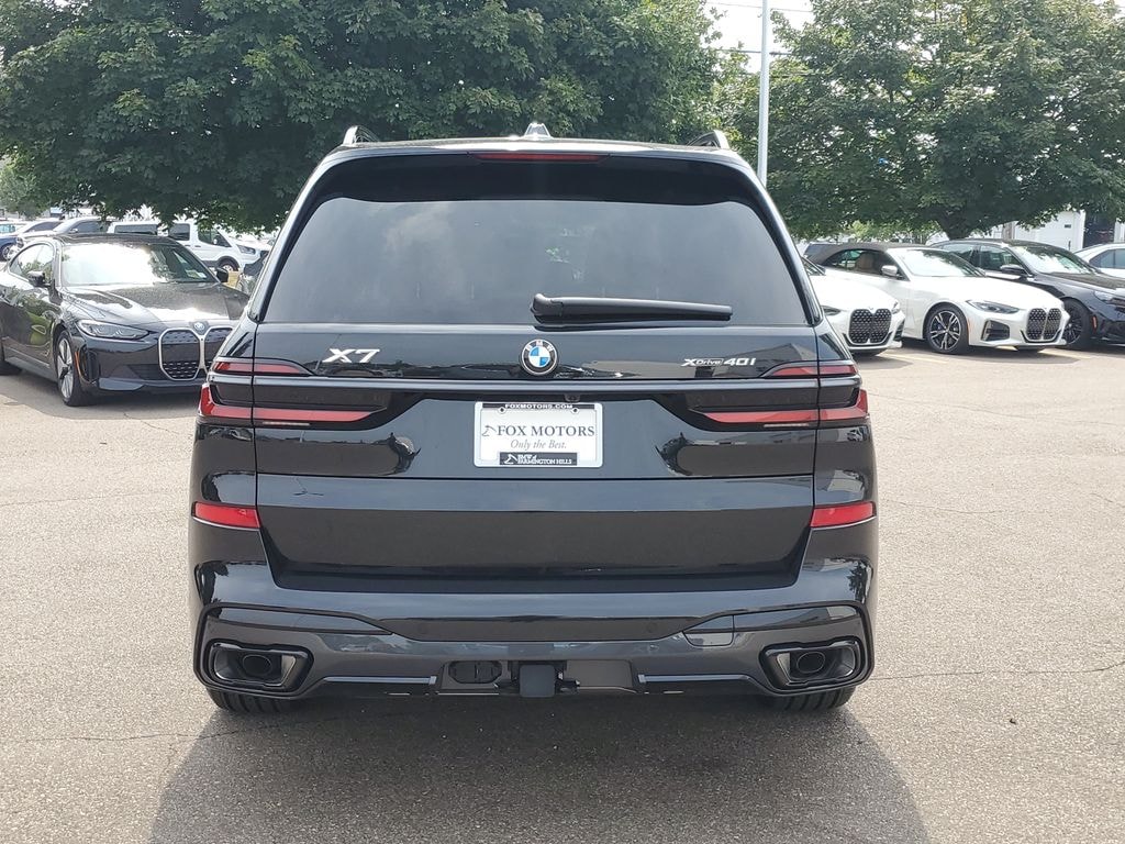 New 2027 BMW X7 xDrive40i SUV