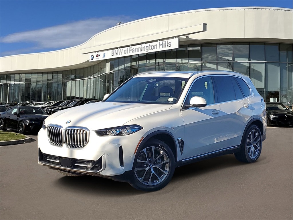 2026 BMW X5 40i's photo