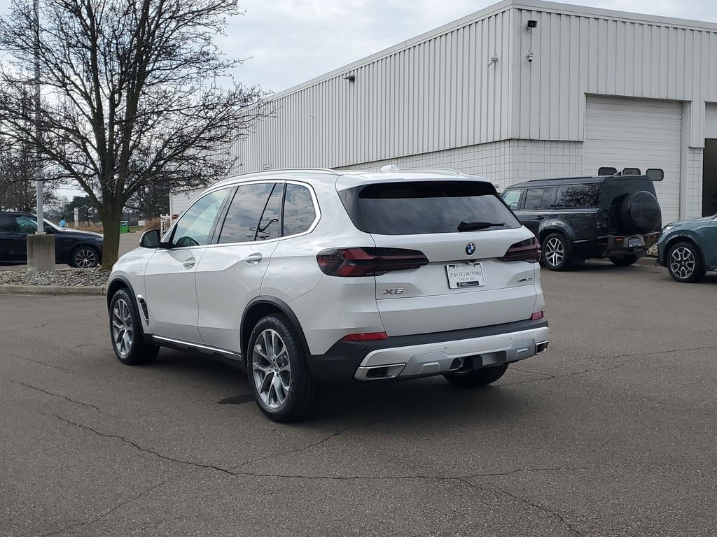 New 2026 BMW X5 xDrive40i SUV