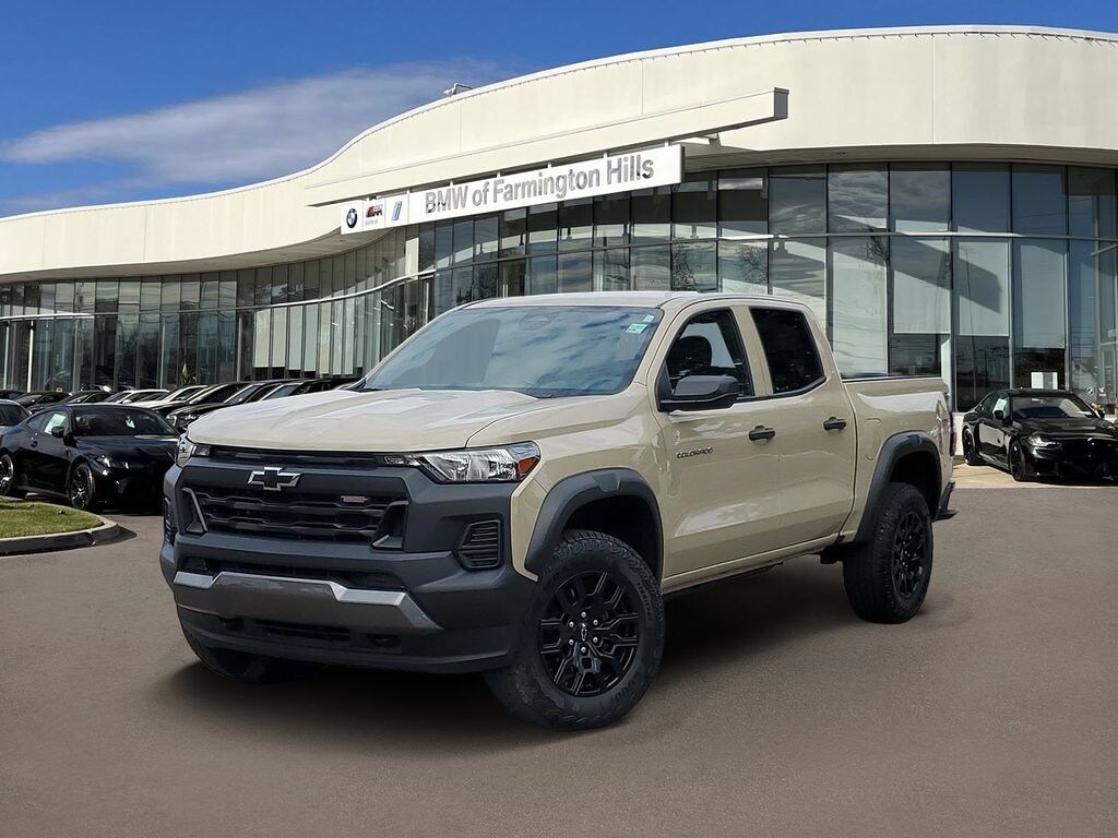 Used 2024 Chevrolet Colorado Trail Boss Truck Crew Cab