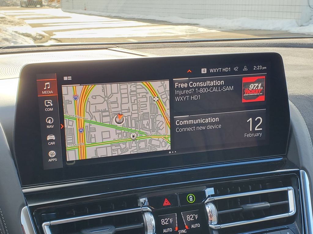 2026 BMW 8 Series M850i - Photo 18