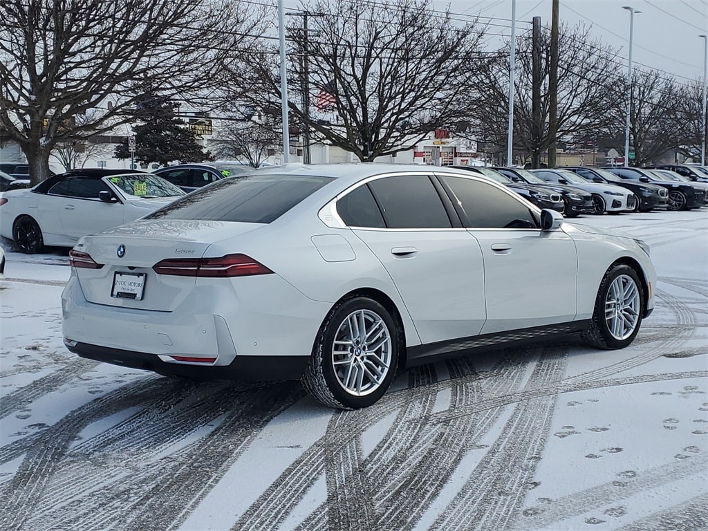 Certified 2024 BMW 530i xDrive Sedan