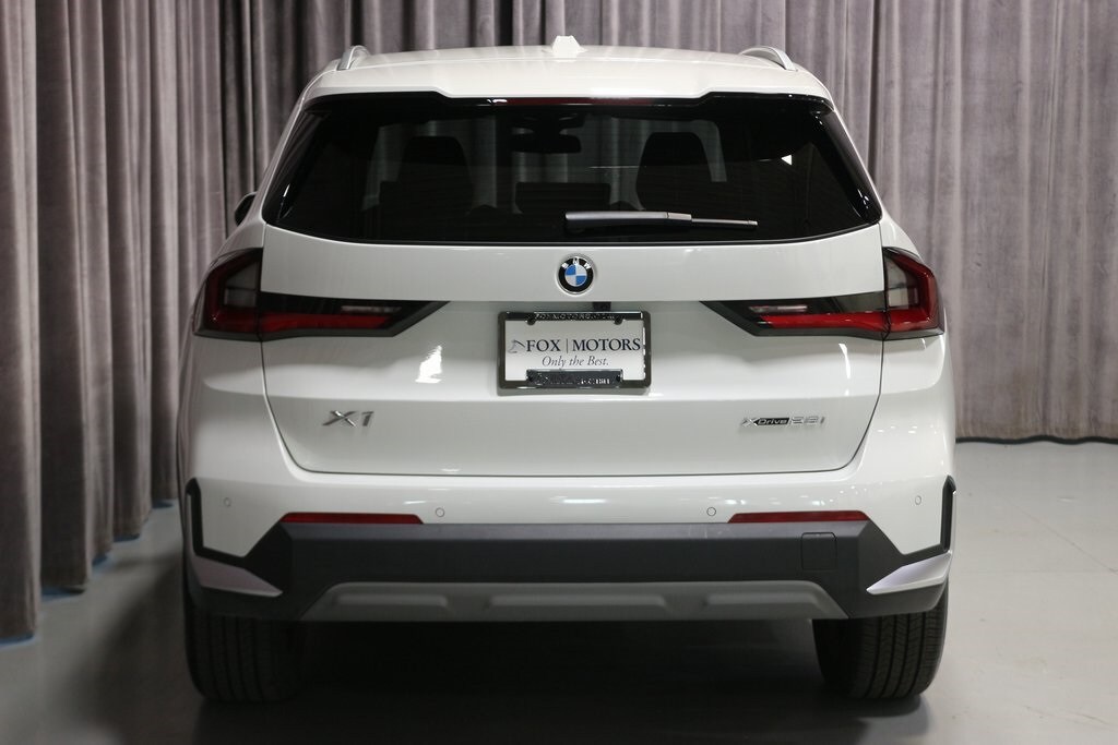 2023 Bmw X1 XDrive28i photo 3