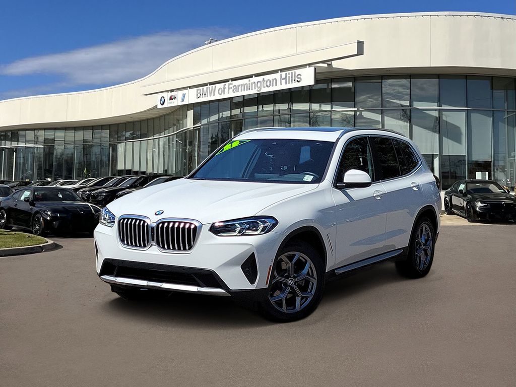 2023 BMW X3 xDrive30i's photo