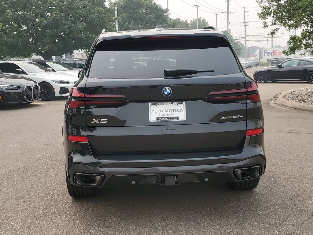 New 2026 BMW X5 PHEV xDrive50e SUV