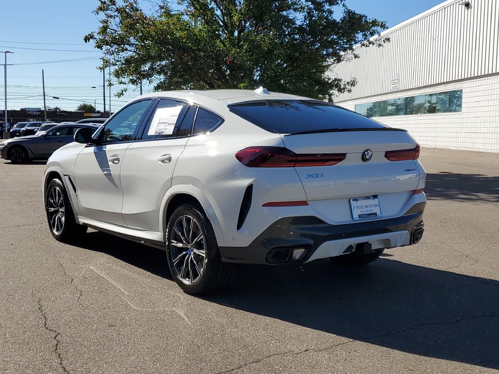 New 2027 BMW X6 xDrive40i SUV