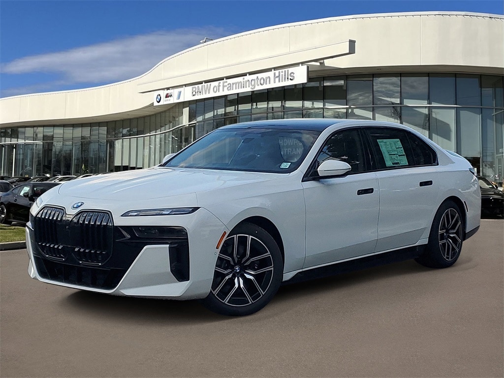 2025 BMW i7 60's photo
