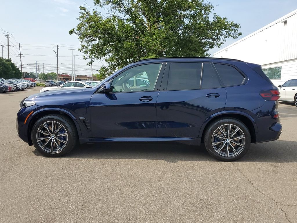 New 2026 BMW X5 PHEV xDrive50e SUV