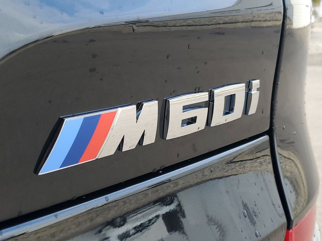2026 BMW X5 M60i - Photo 32