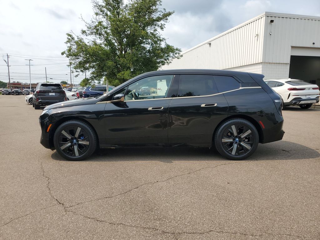 Certified 2024 BMW iX Base with VIN WB523CF03RCP12146 for sale in Farmington Hills, MI