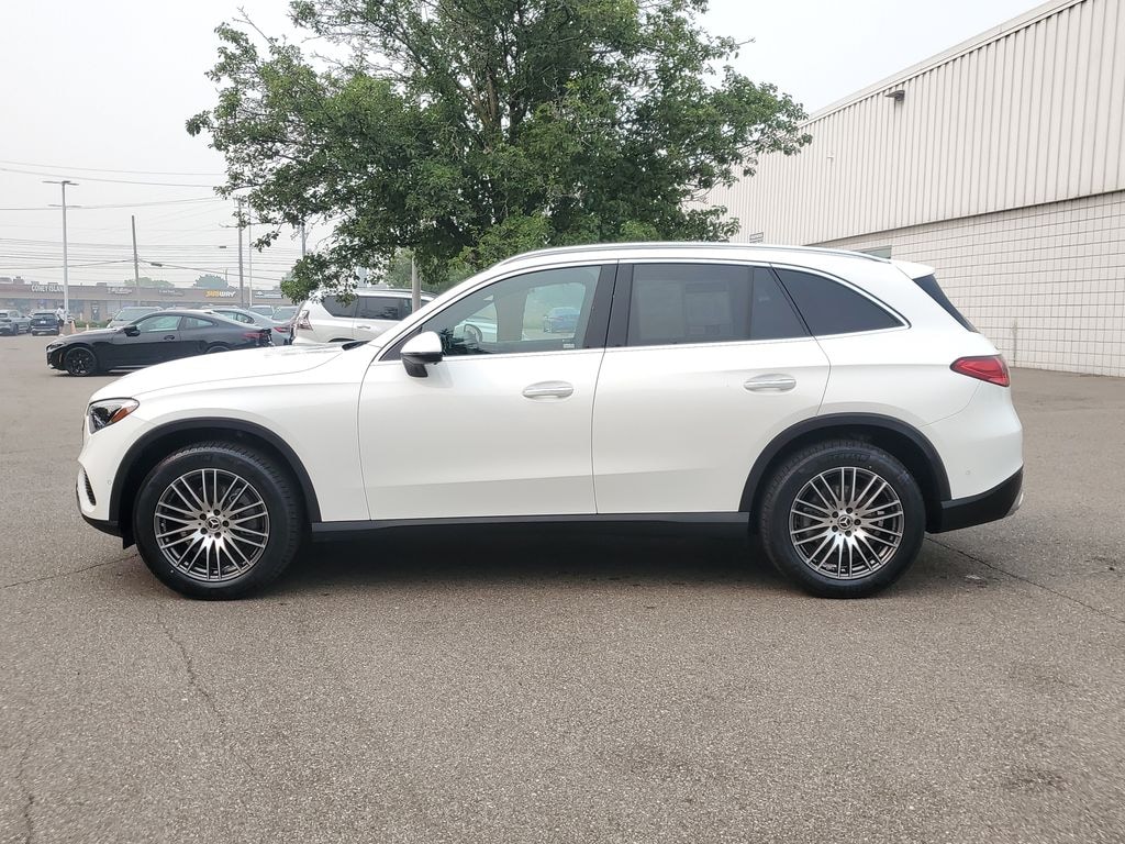 Used 2025 Mercedes-Benz GLC 300 SUV
