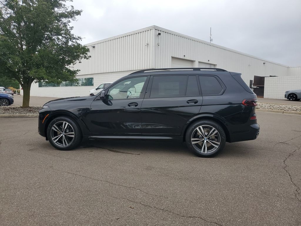 New 2027 BMW X7 xDrive40i SUV
