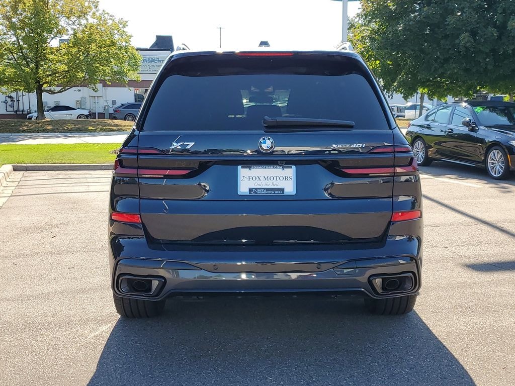 New 2027 BMW X7 xDrive40i SUV