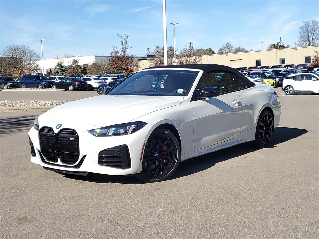 2026 BMW 4 Series M440i's photo