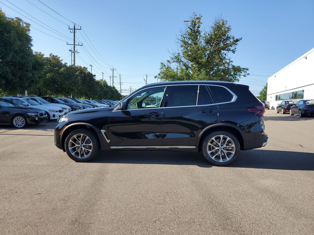 New 2026 BMW X5 xDrive40i SUV