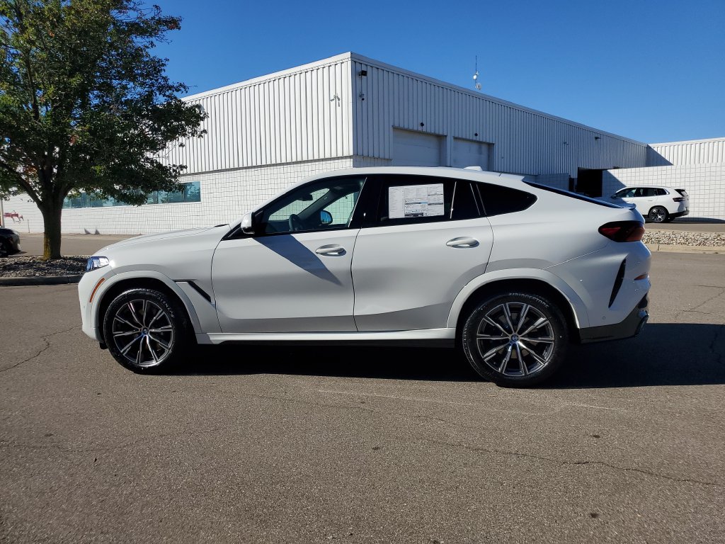 New 2027 BMW X6 xDrive40i SUV