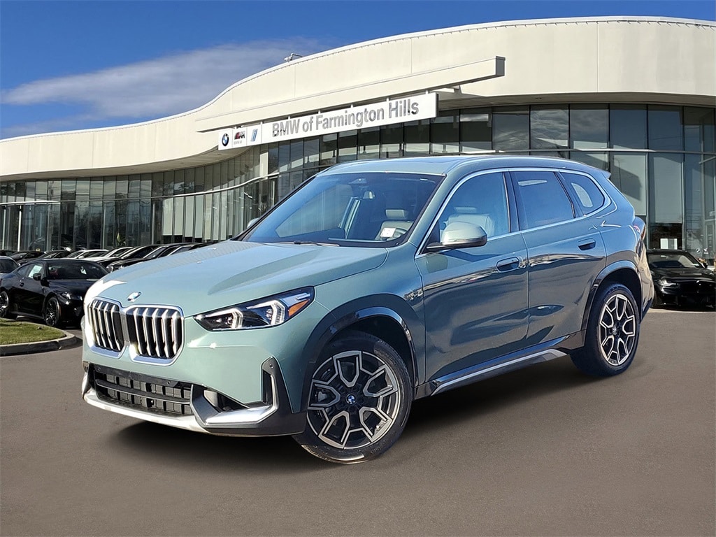 2026 BMW X1 28i's photo