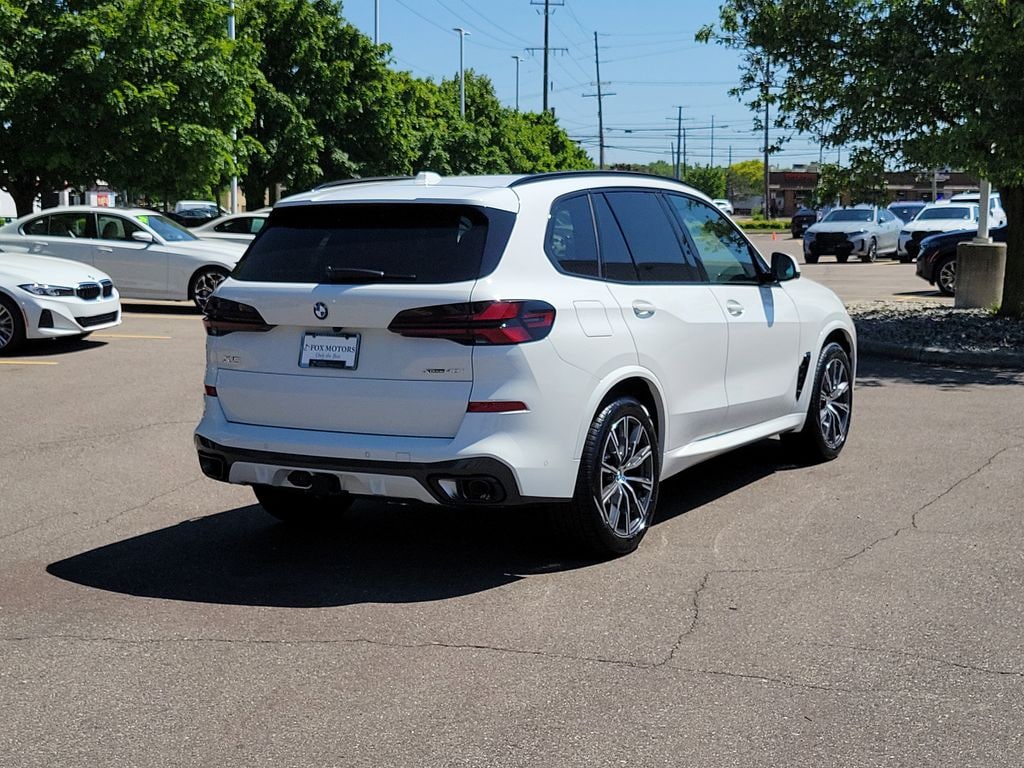 New 2026 BMW X5 xDrive40i SUV