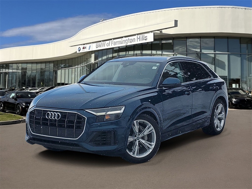 2020 Audi Q8 Premium Plus