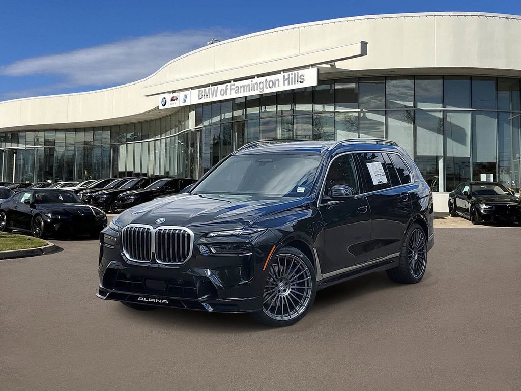 2026 BMW X7 ALPINA XB7's photo