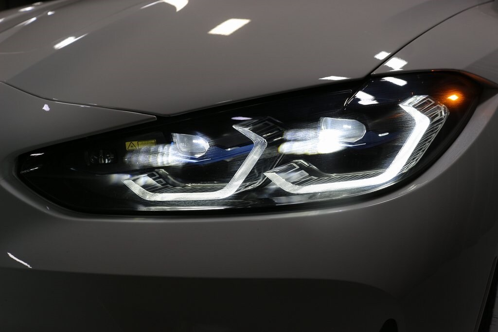 2023 Bmw M4 Competition xDrive Convertible photo 4