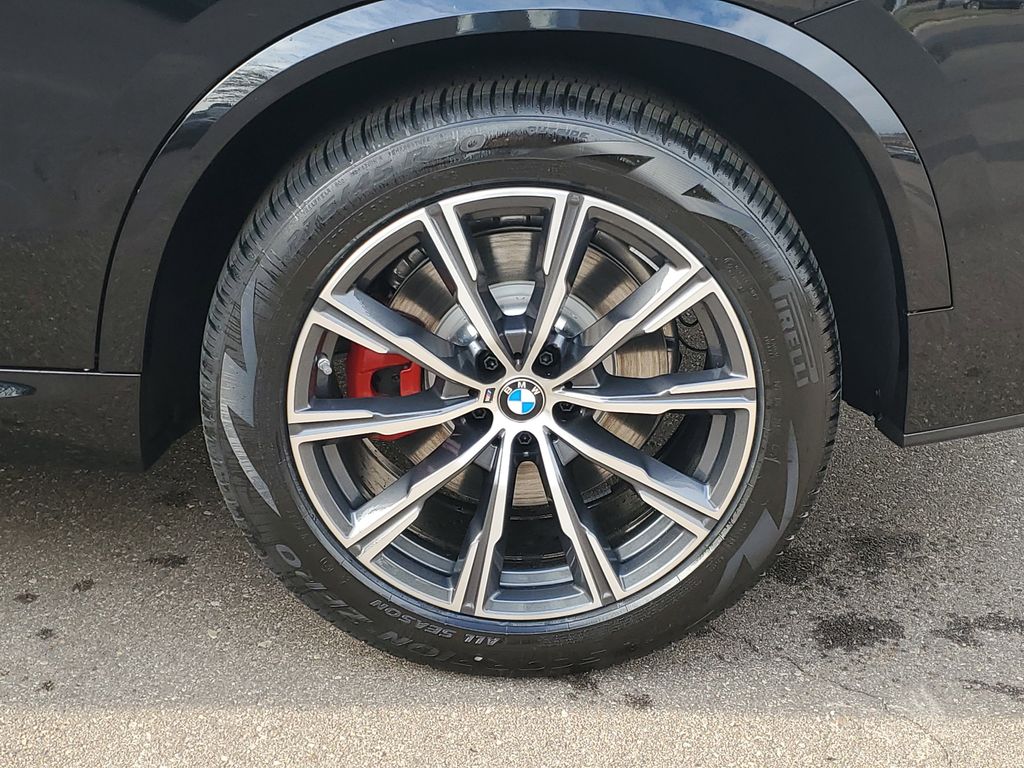 2026 BMW X5 M60i - Photo 30