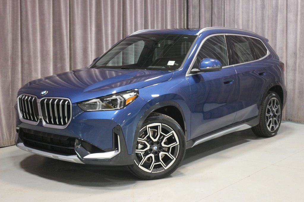 2025 BMW X1 xDrive28i's photo