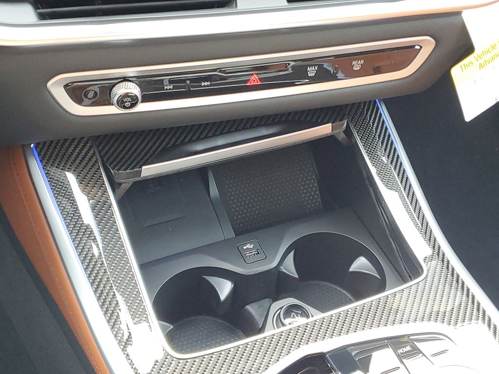 2026 BMW X5 M60i - Photo 20