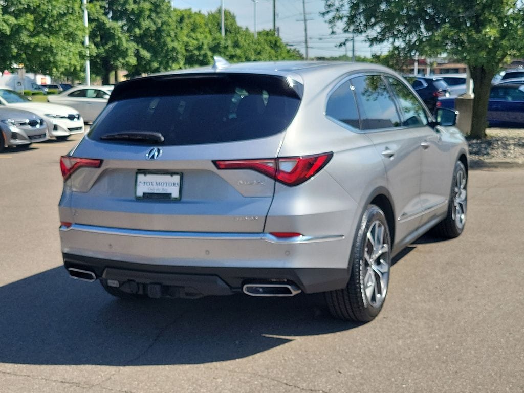 Used 2022 Acura MDX SH-AWD with Technology Package SUV
