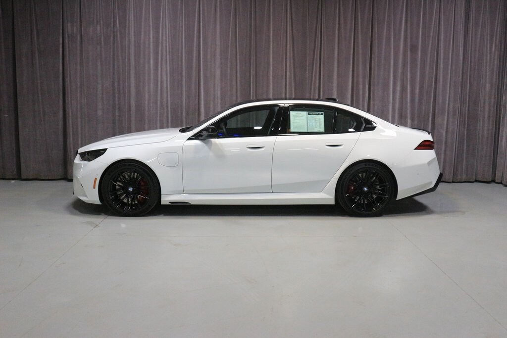 2026 Bmw M5 5 Sedan photo 2