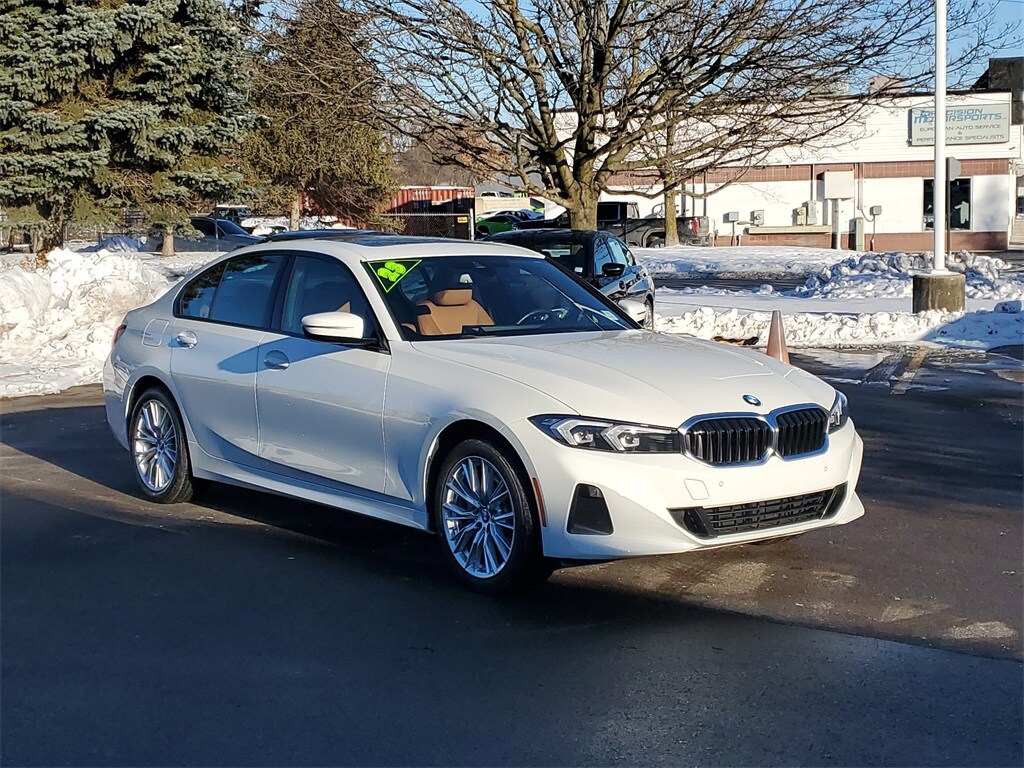 2023 Bmw 330i xDrive Sedan photo 4