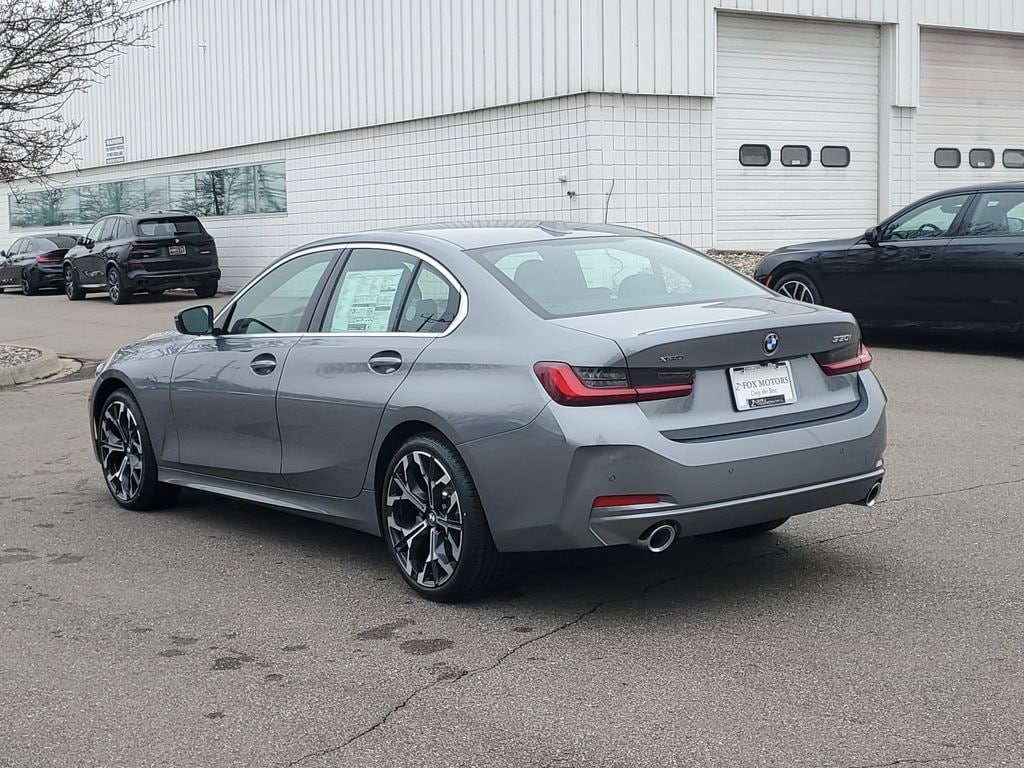 New 2026 BMW 330i xDrive Sedan